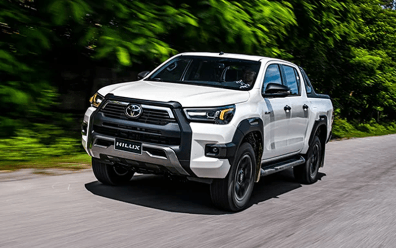 Giá xe Toyota Hilux tại Thái Bình 2022